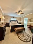 Walk to Grand Tradition – Pool, Spa & Family-Friendly Retreat>Wine Trips