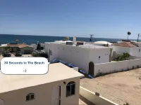 Your Family Vaycay, at the Beach!