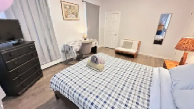 4 Bedroom 2 Bathroom Home Close to Metro, Near Central Boston & Cambridge