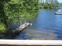 Waterfront property on pond with private dock . 수나피 호텔
