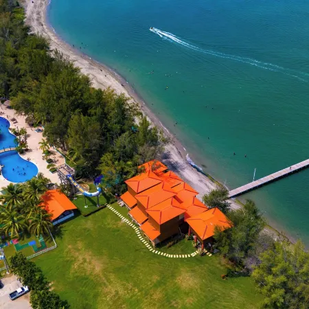 La Ensenada Beach Resort - All Inclusive