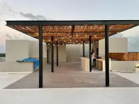 Oceanview Luxury Beachfront Apartment