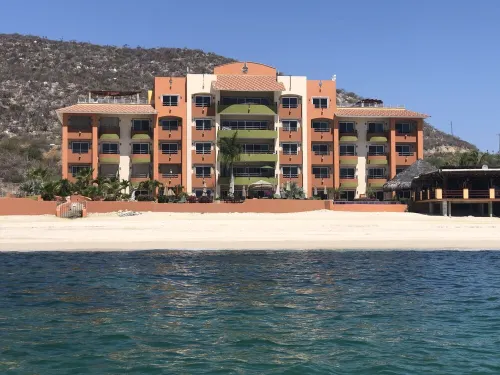 Beautiful waterfront one bedroom condo with great views of the Sea of Cortez