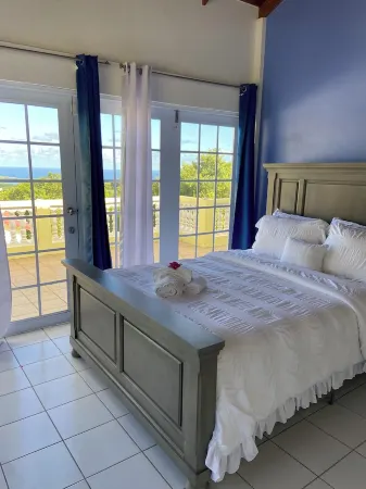 Entire Villa for an incredible Affordable Price. Bring up to 10 guest!