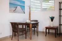 2 Zimmer - Pool - 2 Personen Apartment - Trupial