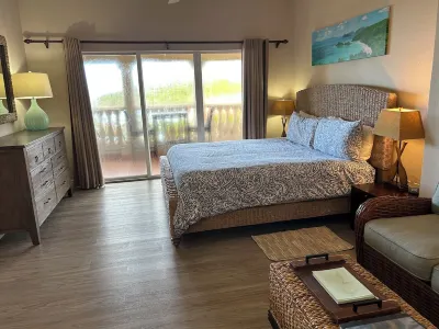 Grande Bay ~ Studio Unit~ Walk to Beach~Amazing Location Các khách sạn ở 
