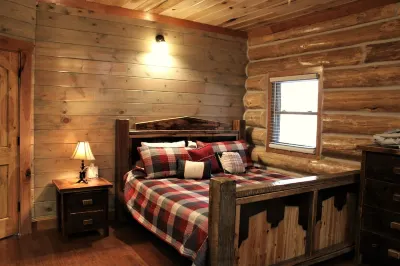 Cozy pine log cabin