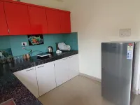 Comfort and cleanliness. Live pure n simple . Connected with high-speed B/band