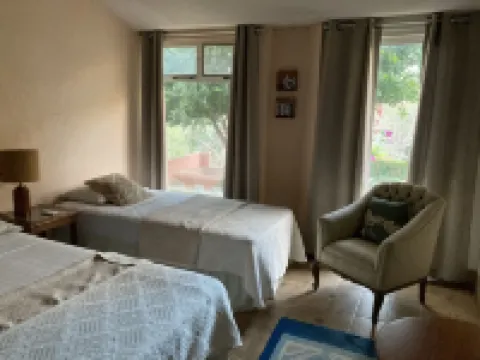 Mexican/mediterranean Villa At 10 Minutes Walk to Beach with private pool