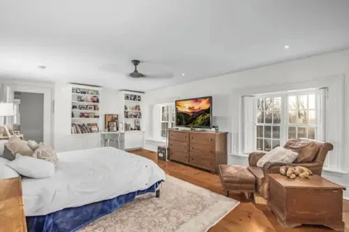Gorgeous 100 acre Country Estate with swimming pool, tennis courts and much more