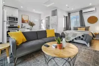 Adorable studio close to DTLA