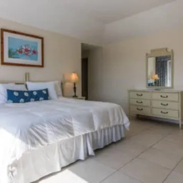Clairfont, Jobson's Cove / Warwick Long Bay/ Horseshoe Beach -  APARTMENT 6 Hotels near Astwood Cove Beach