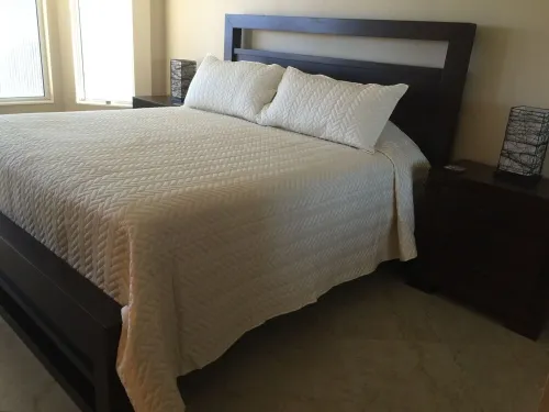 Newly Renovated Vacation Home With Desert Theme in Premier Golf Community