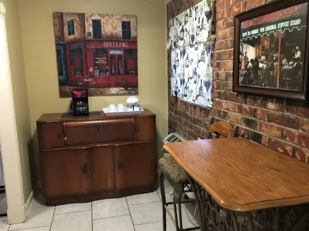 IF BEDS COULD TALK Historic Beauregard DownTown quick to LSU