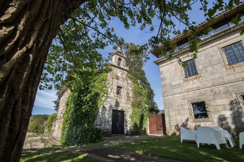 Pazo da Merced Hotels in O Eume
