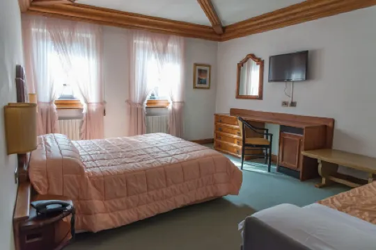 Hotel Alla Posta - Famiglia Pra Dal 1866 a Caprile