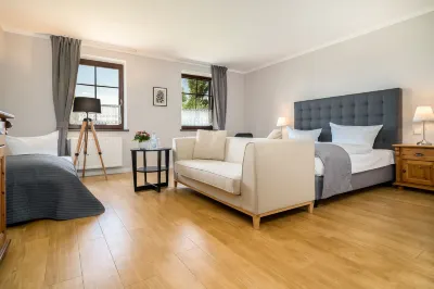 Residenz am Ostufer Hotels in Neustrelitz