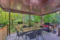 Beech Mountain Home w/ Covered Deck, Near Skiing! - 3-Star