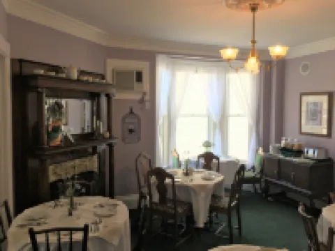 Come from Away B&B Hotels in Digby County
