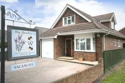 The Heather's Bed and Breakfast Hotels in Barton on Sea