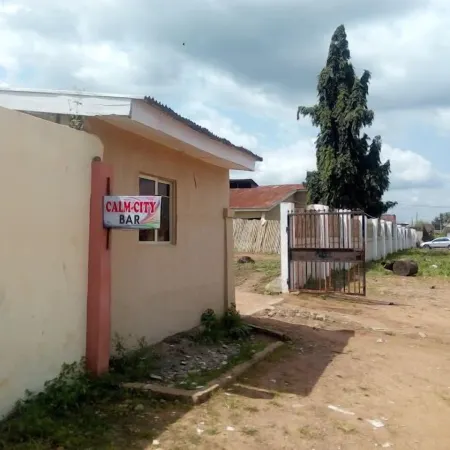De - Calmcity Guest House