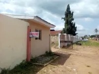 De - Calmcity Guest House فنادق في 