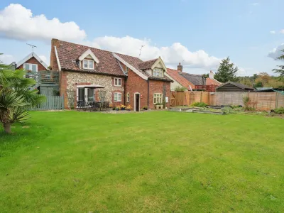 Sleepeezy Hotels near Walsingham Abbey