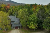 Ski-in Condo w/ Hot Tub on Burke Mtn Slopes! - Wifi
