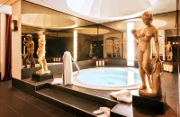 アルバナ ホテル＆ロッジ