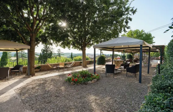 博爾戈安蒂酒店