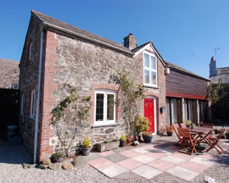 Jacobs Barn Hotels in Lifton
