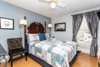 Ambiance by the Falls B&B Hotels in Niagara Falls