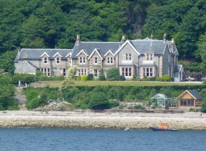 Creag Mhor Lodge