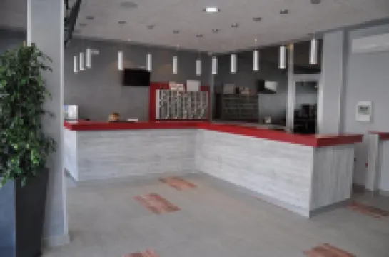 Casablanca Suites - Adults Only