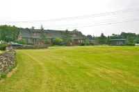 Stone Fence Resort Hotels in Oswegatchie