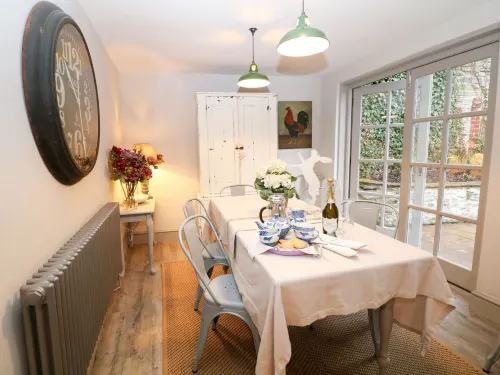 Chandler House - Homestays