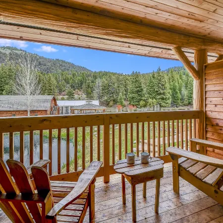 Rainbow Ranch Lodge