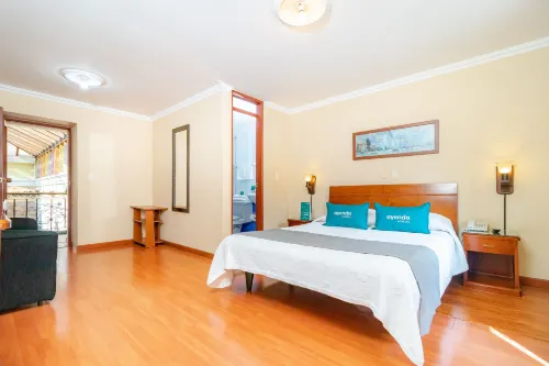 Ayenda la Antigua Hotels in Тунха