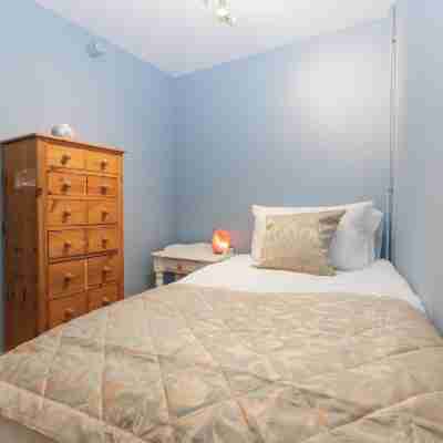 White Haywood Barn Rooms