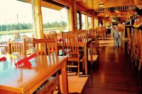 Angler's Lodge Hotels in Fremont County