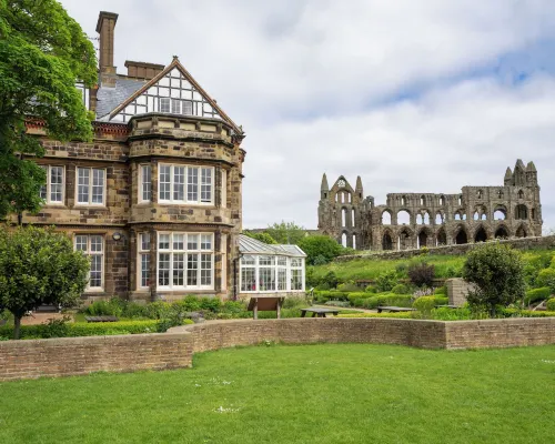 YHA Whitby Hotels in Whitby