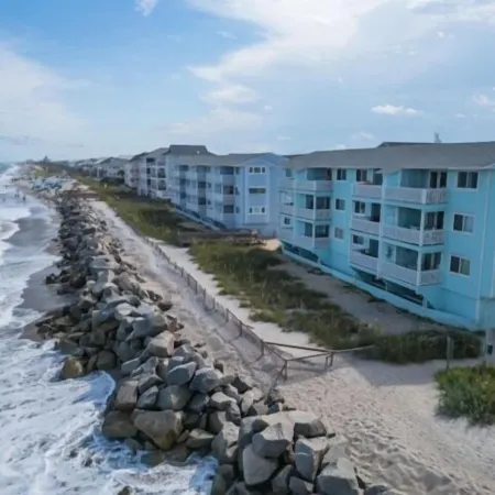 A Little Shore Thing 1 Bedroom Condo by RedAwning