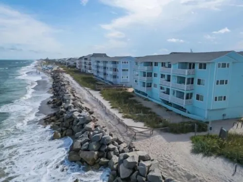A Little Shore Thing 1 Bedroom Condo by RedAwning - Pet friendly