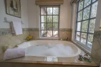 Château du Sureau - Hot Tub
