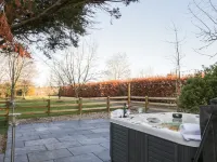 Lower Tundridge Cottage Hotels in Upper Sapey