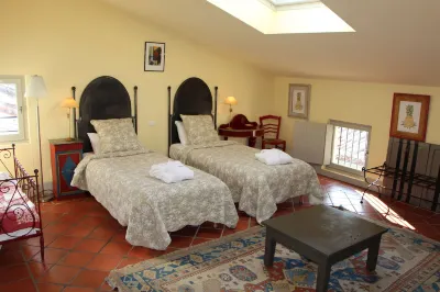 La parenthèse Hostellerie Provençale Hotels in Aubussargues