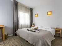 Logis Hôtel le Relais Hotels in Biscarrosse