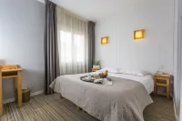 Logis Hôtel le Relais Hotels in Biscarrosse