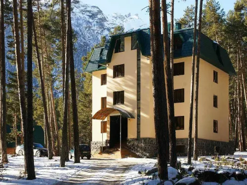 Sosnovyij Bor Hotel