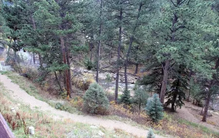 Fawn Valley Inn- 284 Condo Отели рядом с достопримечательностью «оз. Спраг»